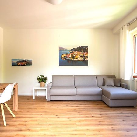 Appartamenti 2 Dervio Bagian luar foto